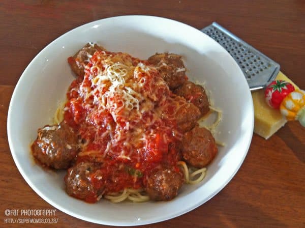 Spaghetti & Meatballs2